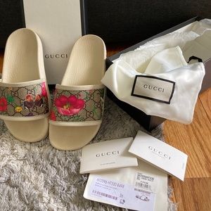 Used authentic Gucci slides size 36